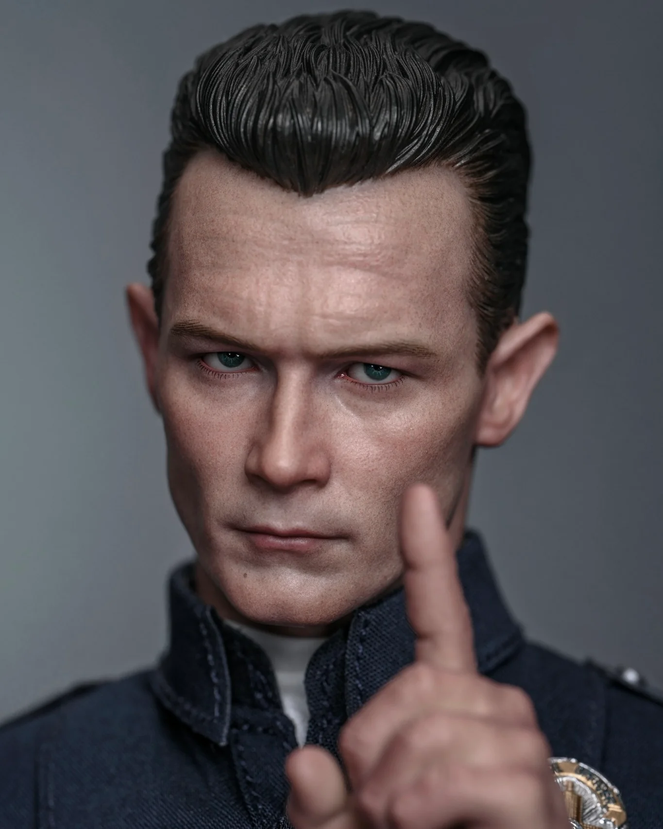 Hot Toys MMS774 Terminator 2 Judgement Day T1000 (2.0) 1/6 Scale Collectible Figure - Image 3